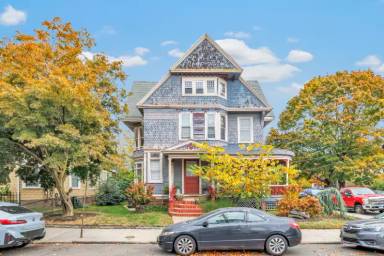 Main picture of 276 West Ave