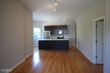 Main picture of 1801 W School St