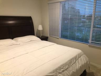 Main picture of 3373 Lynd Ave