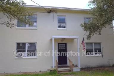 Main picture of 925 Little Bay Ave