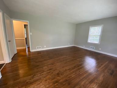 Main picture of 639 Pinnacle Ave