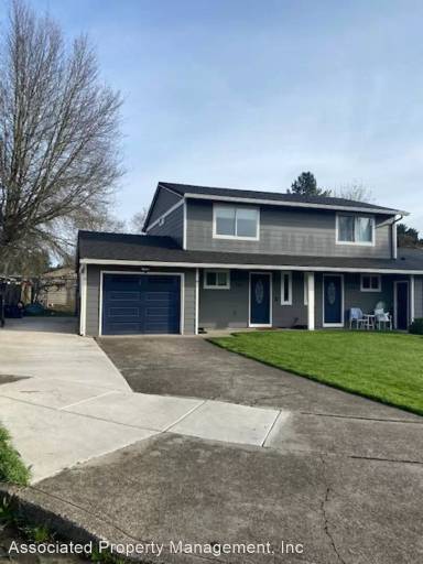 Main picture of 2865 N Clark Ct