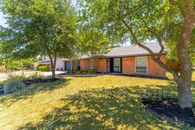 Main picture of 7509 Eastcrest Dr