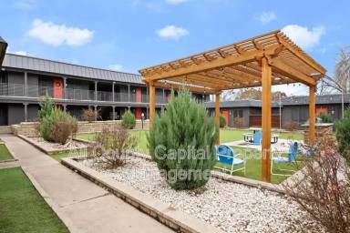 Main picture of 6509 Berkman Dr