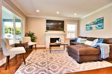 Main picture of 331 N 11th St