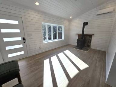 Main picture of 124 Tilley Rd