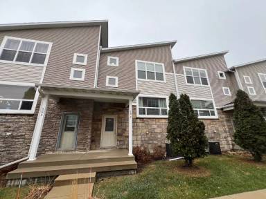 Main picture of 301 SE 11th St, Unit 402