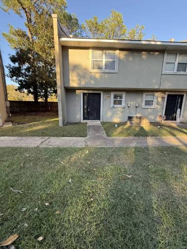 Main picture of Riverbend Condo