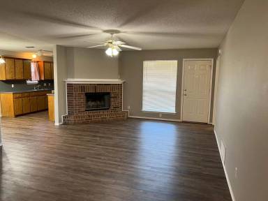 Main picture of 6106 7th Dr