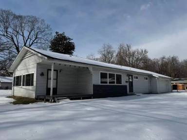 Main picture of 555 S Airwood Ave