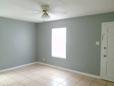 Main picture of 4330 Spring St