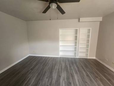 Main picture of 365 New St