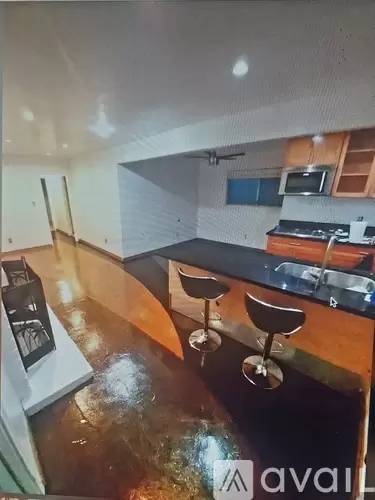Main picture of 1631 Van Horne Ln