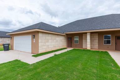 Main picture of 381 Kristie Path