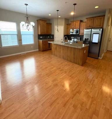 Main picture of 874 E Red Sage Ln