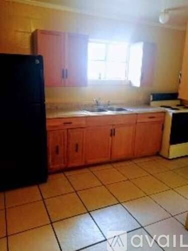 Main picture of 318 Pearl St
