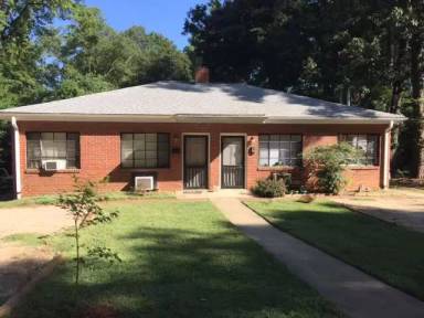 Main picture of 2900 Oberry St