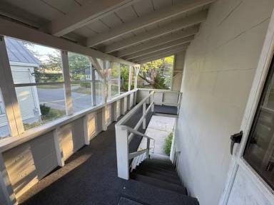 Main picture of 7 Spring St