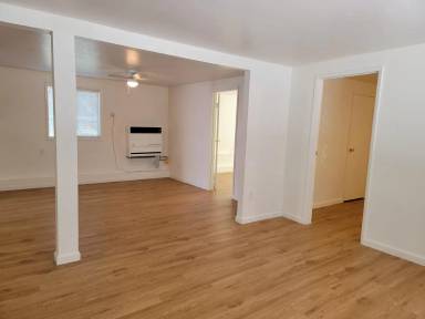 Main picture of 1143 Orchard St