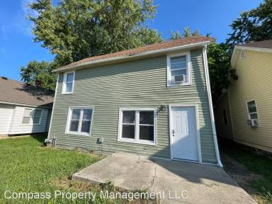 Main picture of 1708 W 7th St