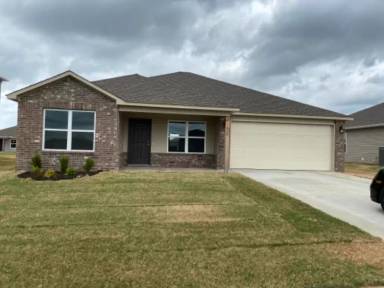 Main picture of 1650 Forest Dr