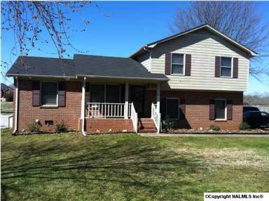 Main picture of 178 Chanel Dr