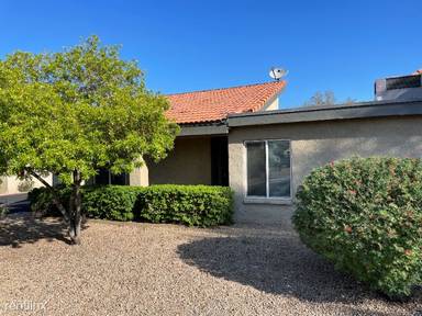 Main picture of 2436 W Caribbean Ln