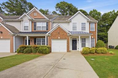 Main picture of 3032 Kentmere Dr