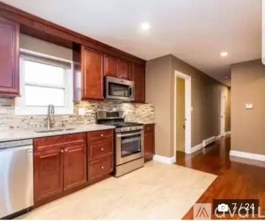 Main picture of 506 Liberty Ave