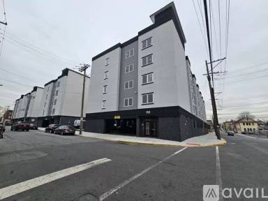 Main picture of 158 6th St
