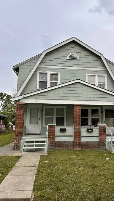 Main picture of 1527 Republic Ave