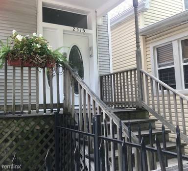 Main picture of 2515 W Charleston St