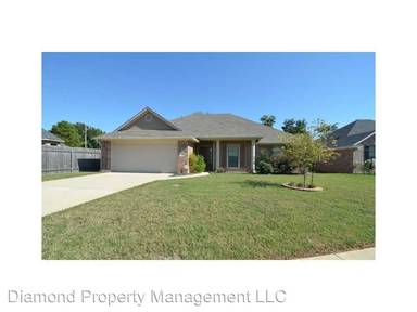 Main picture of 1703 Hassell Dr
