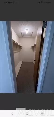 Main picture of 3510 Country Club Dr S