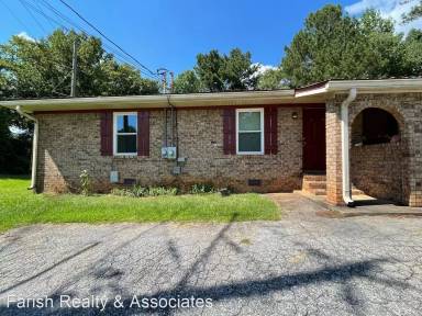 Main picture of 127 Carroll Cir