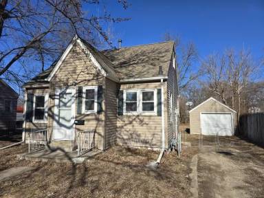 Main picture of 511 Ricker St