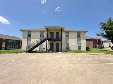 Main picture of 1704 Spring Rose Cir