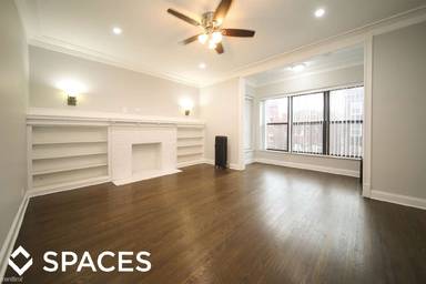 Main picture of 4701 N Albany Ave