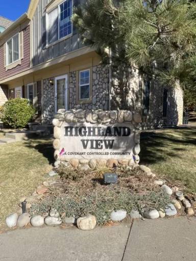 Main picture of 2611 E Nichols Cir