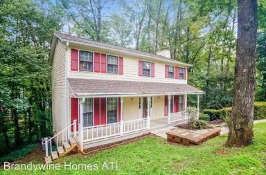Main picture of 4912 Hawk Trl NE
