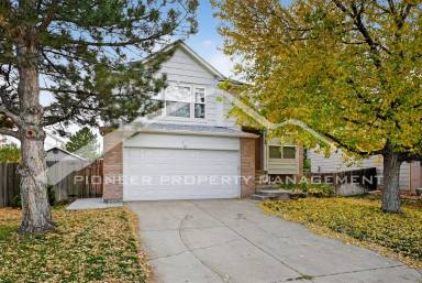 Main picture of 19860 E Caspian Cir