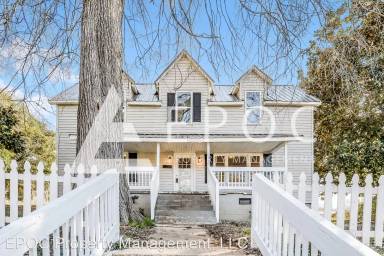 Main picture of 921 Thurmond St