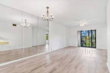 Main picture of 7185 Golf Colony Ct