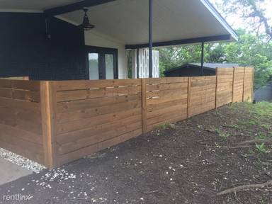 Main picture of 2324 Charboneau Dr