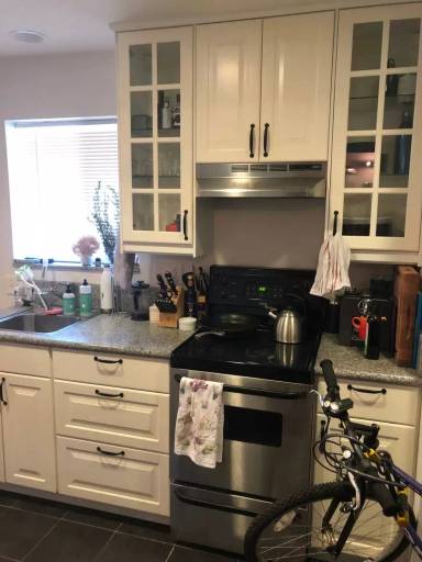 Main picture of 439 Encina Ave