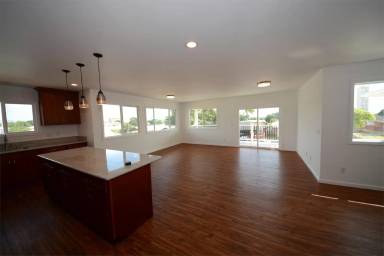 Main picture of 1198 Palekaiko St