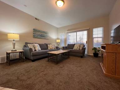 Main picture of 345 Belmont Pl