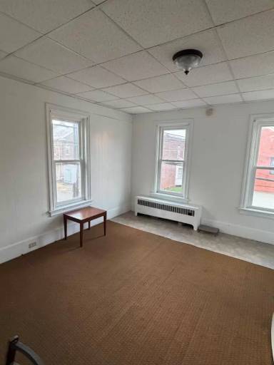Main picture of 19 Walnut St