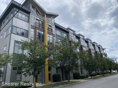 Main picture of 514 W 10th St