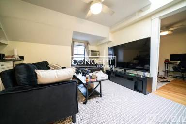 Main picture of 219 Commonwealth Ave